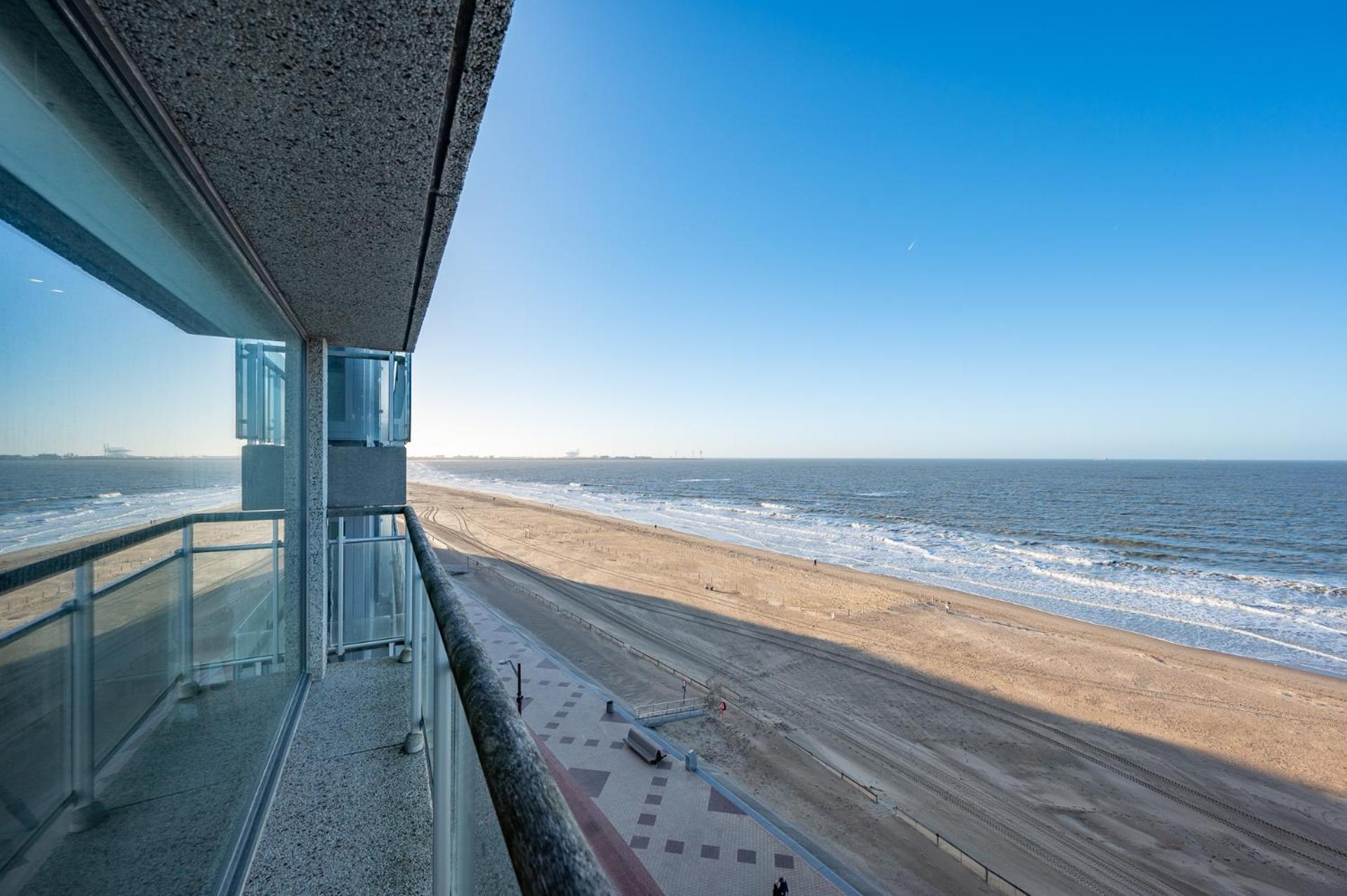 7E Verdiep Appartement Op De Zeedijk In Knokke Voor Max 6 Personen Εξωτερικό φωτογραφία