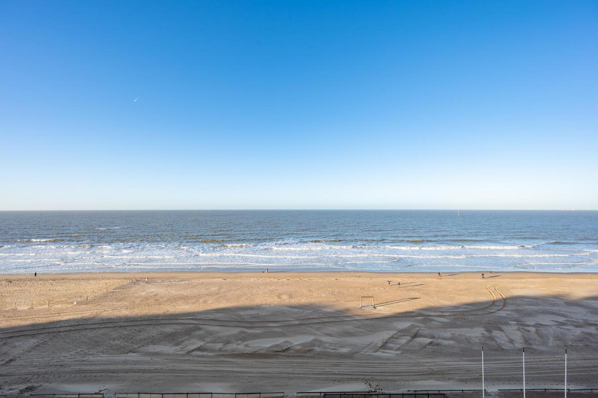 7E Verdiep Appartement Op De Zeedijk In Knokke Voor Max 6 Personen Εξωτερικό φωτογραφία